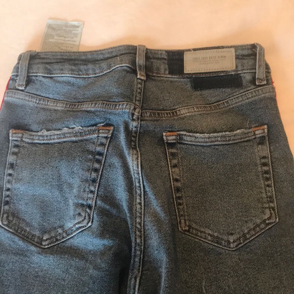 NWOT Zara High Waist Jeans with red,blue and metallic - Picture 9 of 9